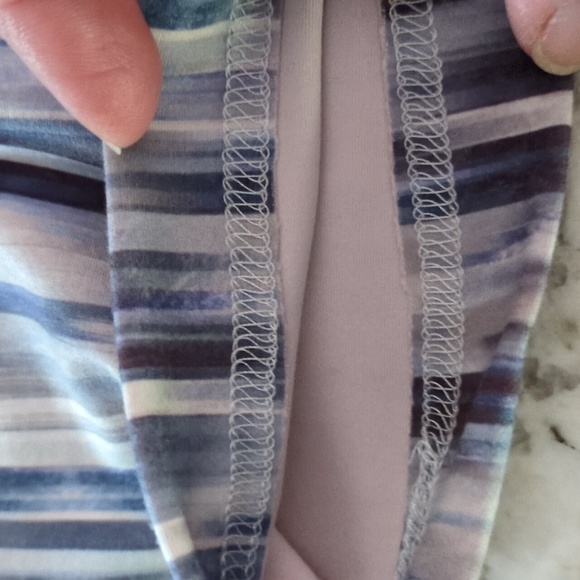 Athleta Elation Cropped Tight Blue Purple Watercolor High Rise Leggings Small - Picture 14 of 16